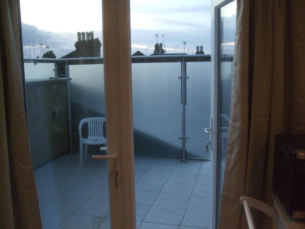 Fulham Bnb London Ngoại thất bức ảnh